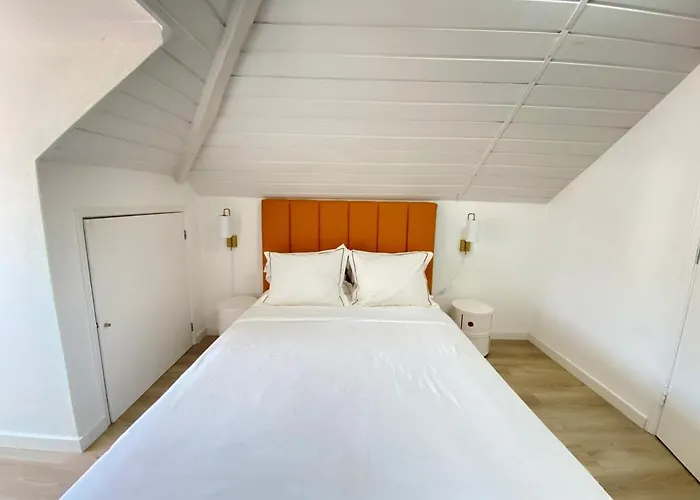 Διαμέρισμα Vibrant Iii *